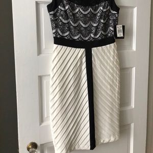 Size 6 Melrose dress, new with tags